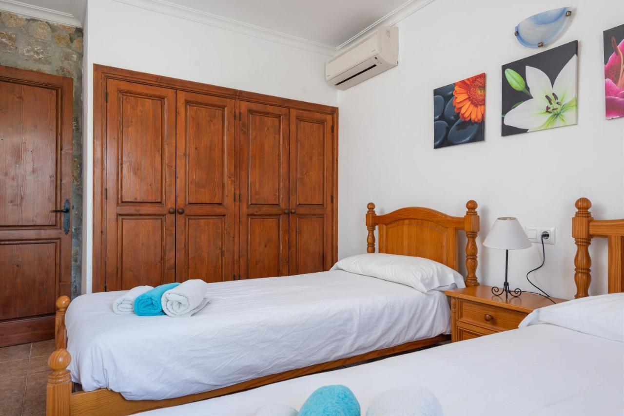 Villa Pou D,Ambroitx, Pool And Sea Views In Alcudia Luaran gambar